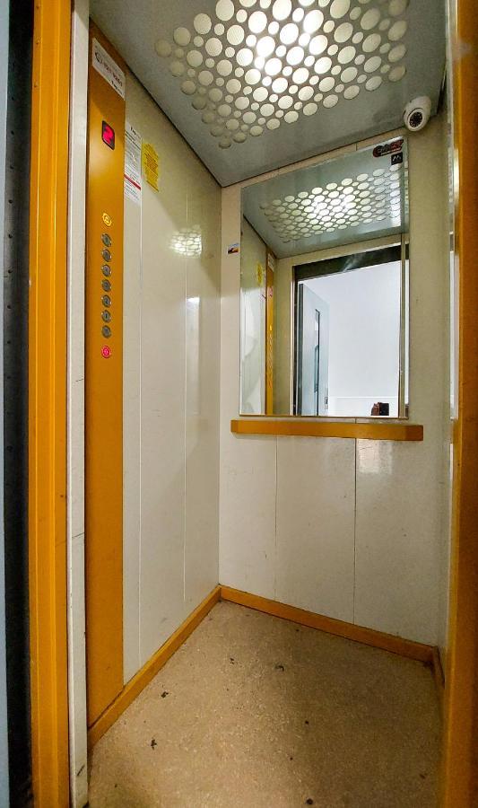 Comfy&Bright 2Bd Family-Friendly Apt Amazing View Bucareste Exterior foto